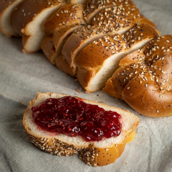 Tartine de confiture de fraises